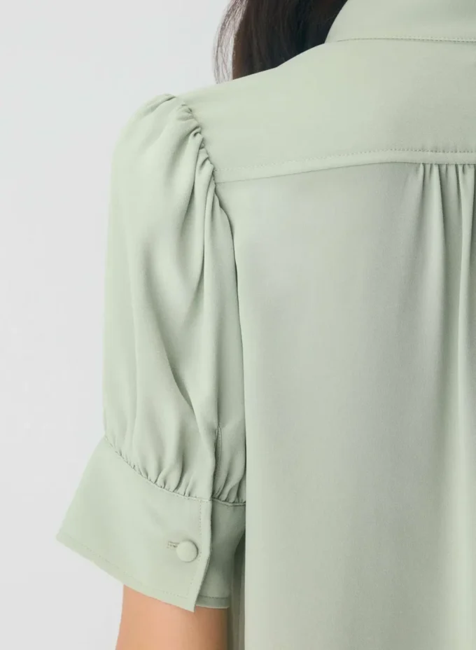 Blusa de manga corta Delphine