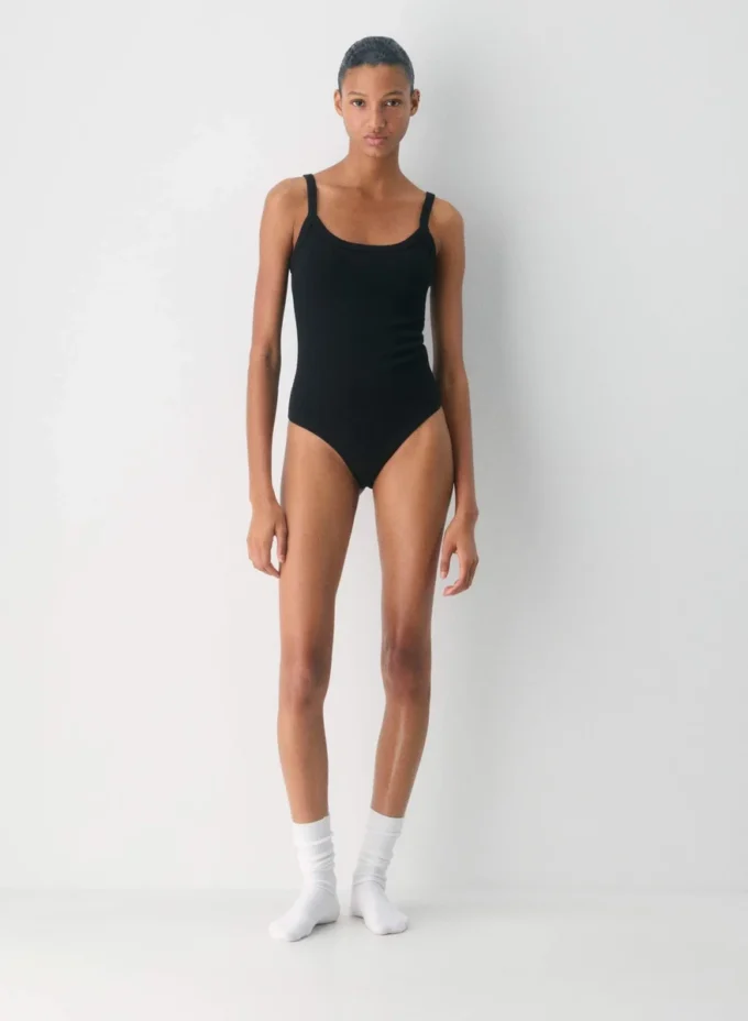 Body de cuello redondo con ribete HomeStretch™ Body de cuello redondo con ribete HomeStretch™