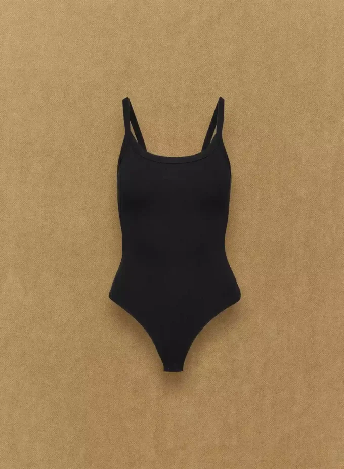 Body de cuello redondo con ribete HomeStretch™ Body de cuello redondo con ribete HomeStretch™