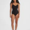 Body sin costuras ShapeEnhance™ que cubre todo el trasero