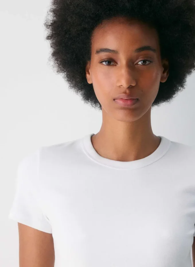 Camiseta de canalé fino BestHug™ Camiseta de canalé fino BestHug™