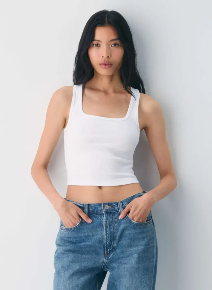 Camiseta sin mangas con cuello cuadrado y cuello acanalado HomeStretch™ Camiseta sin mangas con cuello cuadrado y cuello acanalado HomeStretch™