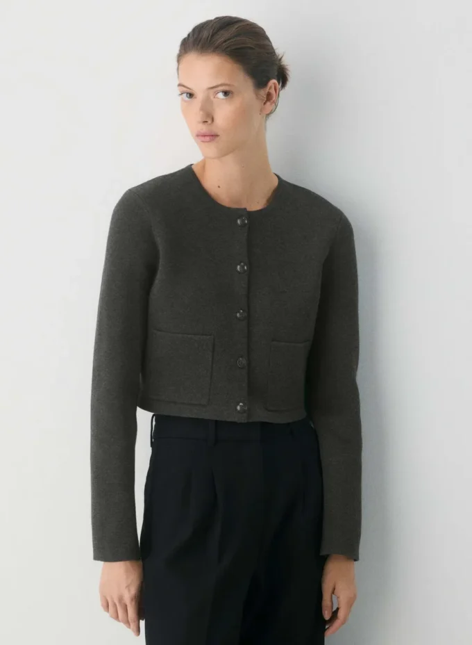 Cardigan notable Cardigan notable