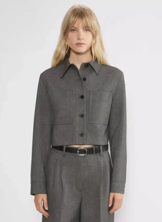 Chaqueta corta pequeña – (Re)ssential Chaqueta corta pequeña – (Re)ssential