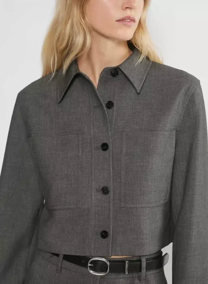 Chaqueta corta pequeña – (Re)ssential