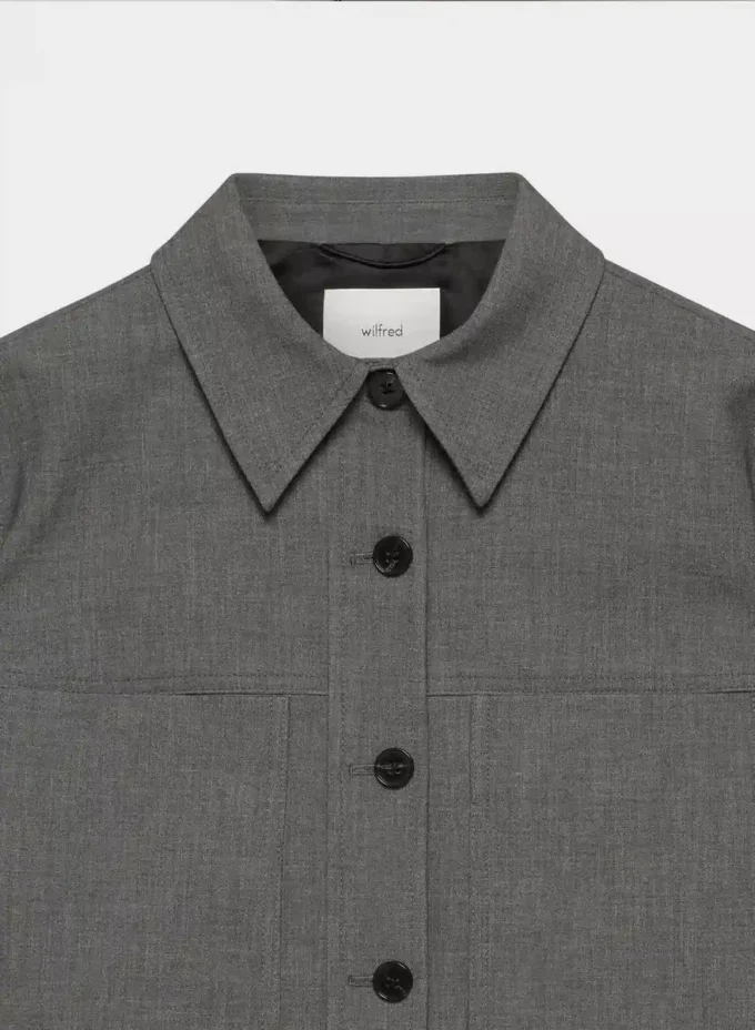Chaqueta corta pequeña – (Re)ssential