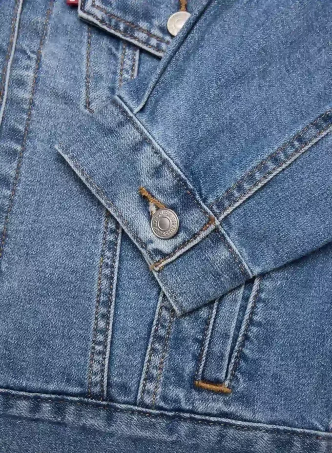 Chaqueta vaquera encogida Levi’s de los 90 Chaqueta vaquera encogida Levi’s de los 90