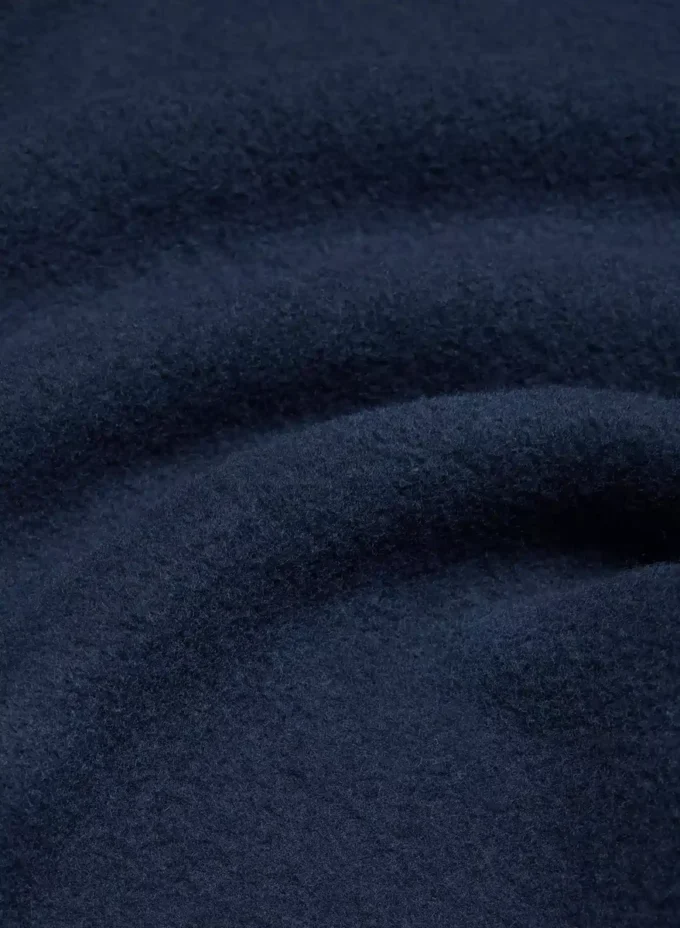 Cozy Sweatfleece de Aritzia. Pantalones de chándal ajustados Cozy Sweatfleece de Aritzia. Pantalones de chándal ajustados
