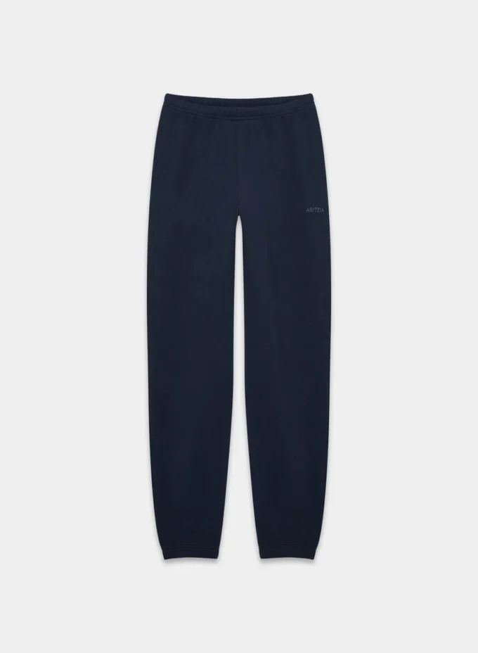 Cozy Sweatfleece de Aritzia. Pantalones de chándal ajustados Cozy Sweatfleece de Aritzia. Pantalones de chándal ajustados