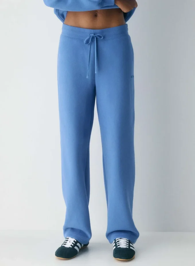 Cozy Sweatfleece de Aritzia. Pantalones de chándal con banda perfecta Cozy Sweatfleece de Aritzia. Pantalones de chándal con banda perfecta