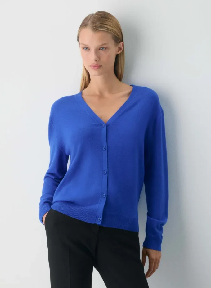 Cárdigan con cuello en V de lana merino Bare Cárdigan con cuello en V de lana merino Bare