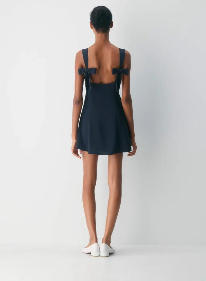 Dress Dollop