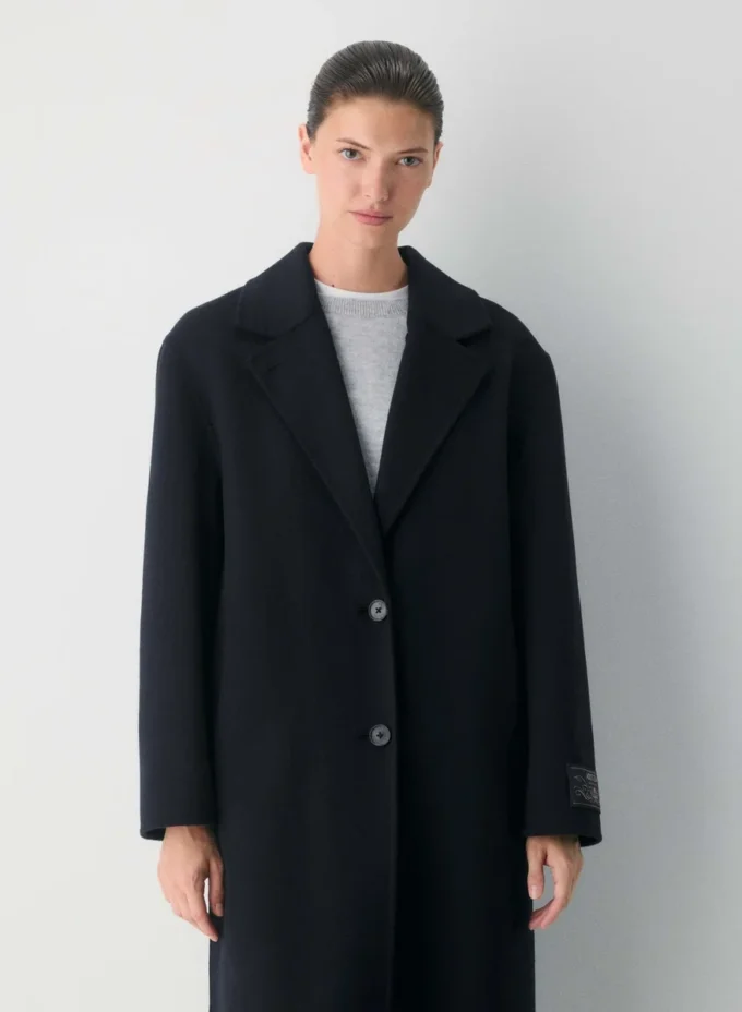 El único abrigo de doble cara: Luxe (Re)Wool El único abrigo de doble cara: Luxe (Re)Wool