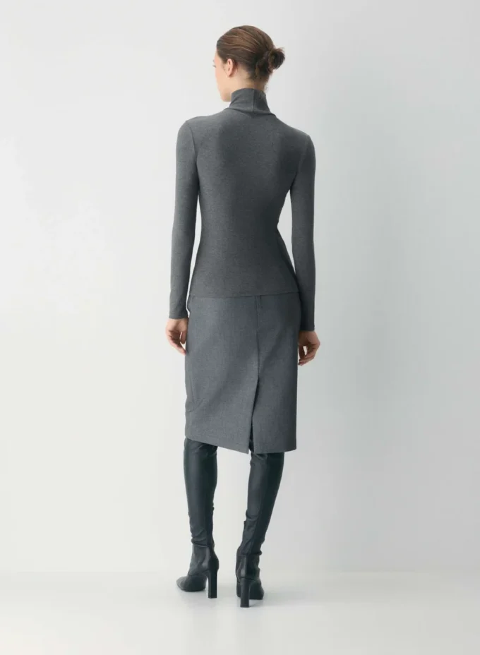 Falda Vanguard – (Re)ssential Falda Vanguard – (Re)ssential