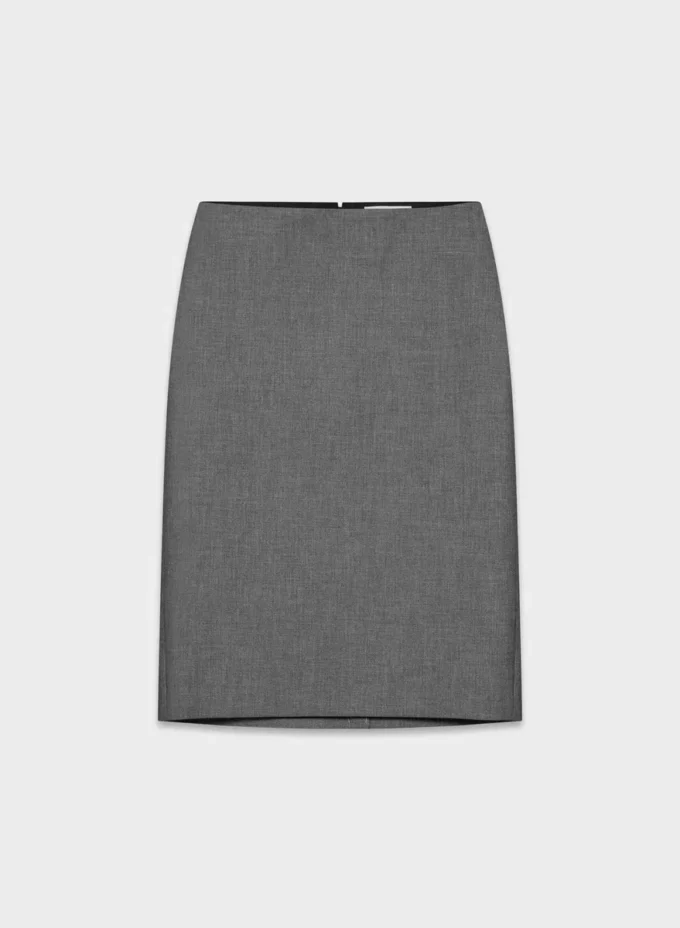 Falda Vanguard – (Re)ssential Falda Vanguard – (Re)ssential