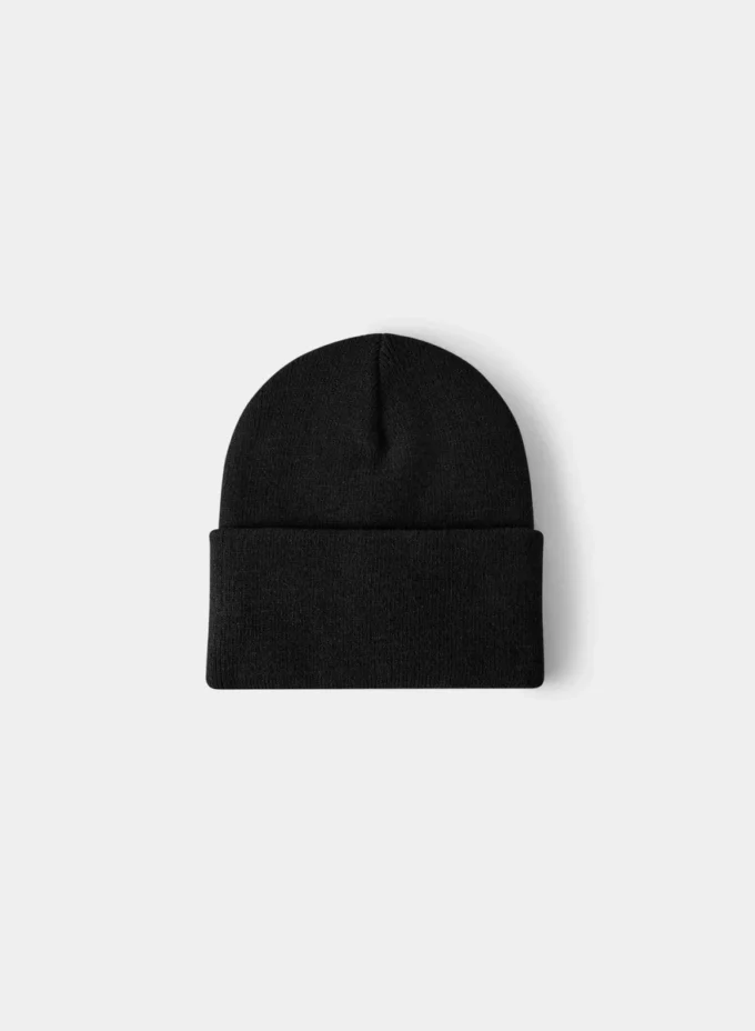 Gorro alto con vuelta Gorro alto con vuelta