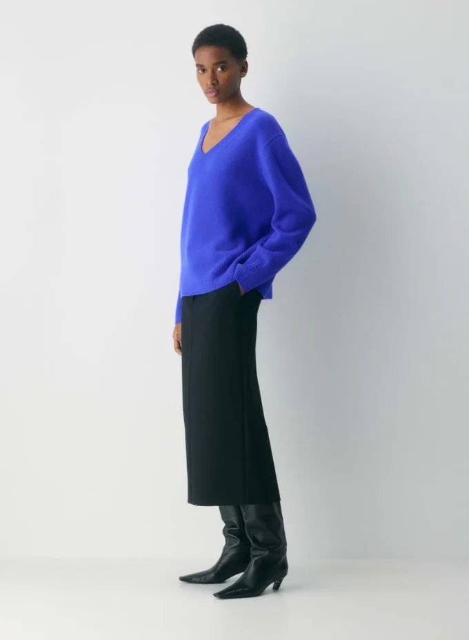 Jersey oversize con cuello en V de Plush Cashmere