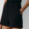 mini short Agency