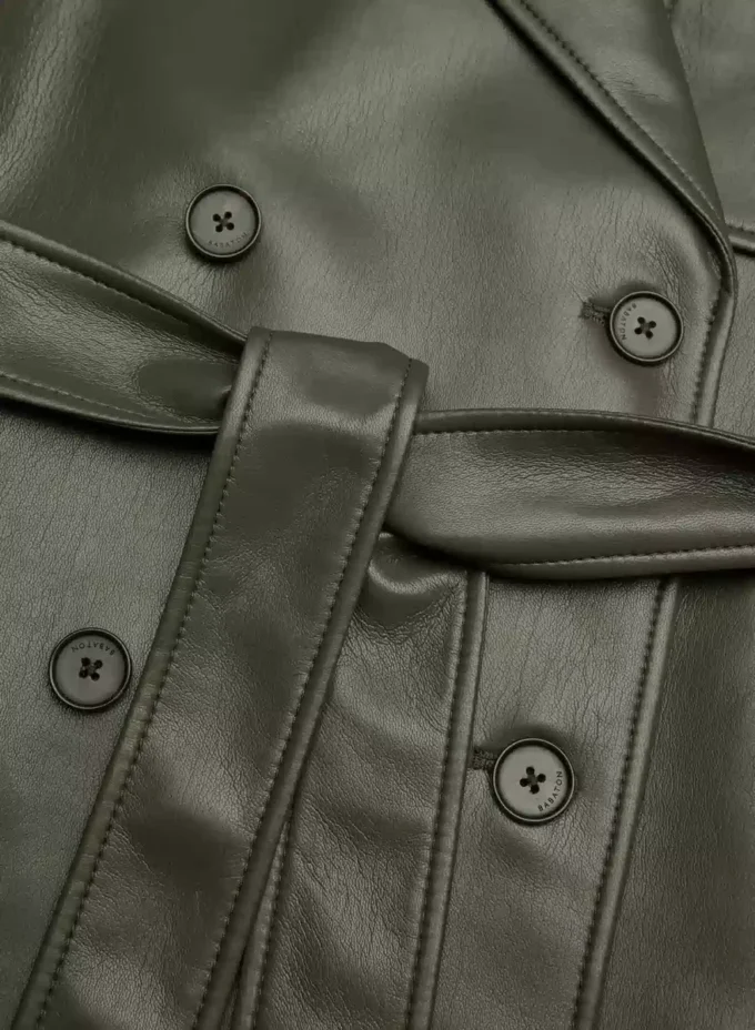 Nueva gabardina tabloide – Cuero Unreal