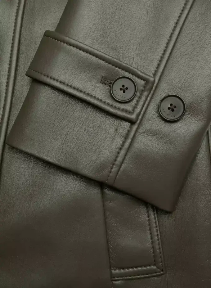 Nueva gabardina tabloide – Cuero Unreal