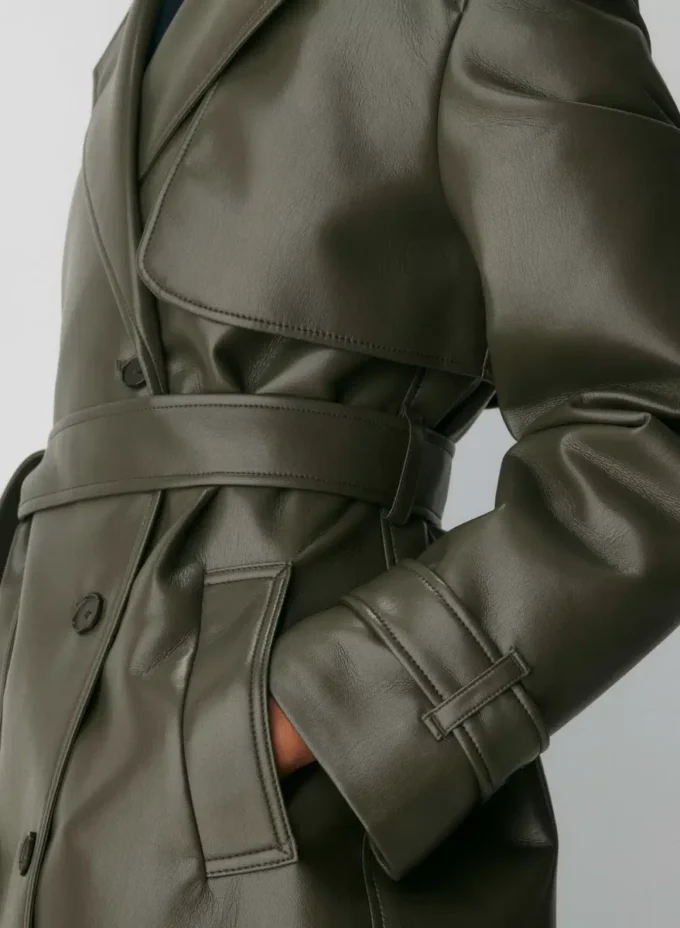 Nueva gabardina tabloide – Cuero Unreal