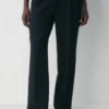 Pantalón Effortless Pant™ Curve-Fit de talle bajo – Crepette™ Pantalón Effortless Pant™ Curve-Fit de talle bajo – Crepette™