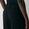 Pantalón Effortless Pant™ Curve-Fit de talle bajo – Crepette™ Pantalón Effortless Pant™ Curve-Fit de talle bajo – Crepette™