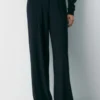 Pantalón Linear – Smooth Matter™ Pantalón Linear – Smooth Matter™