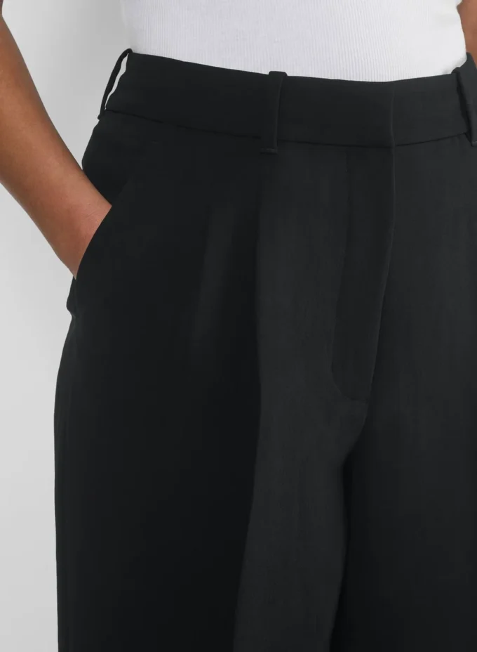 Pantalones Effortless Pant™ Curve-fit Cropped – Crepette™ Pantalones Effortless Pant™ Curve-fit Cropped – Crepette™