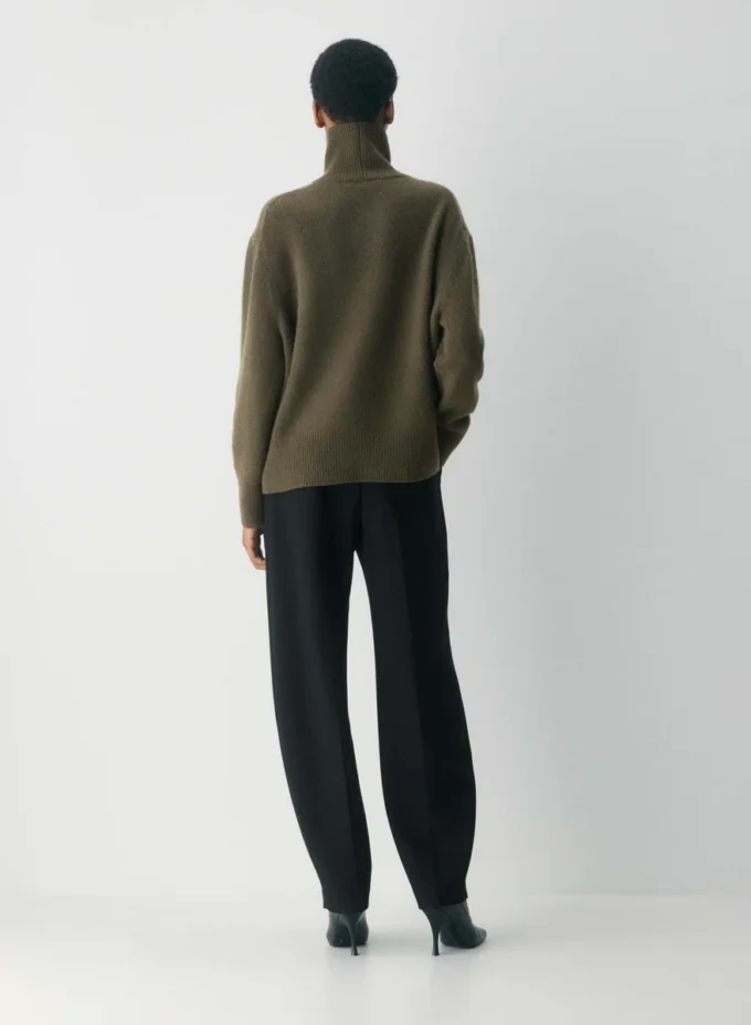 Plush Cashmere Oversized Turtleneck