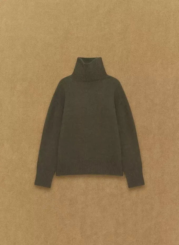 Plush Cashmere Oversized Turtleneck