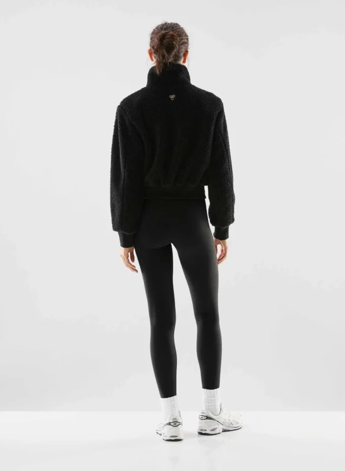 Seasons Mockneck Zip-up