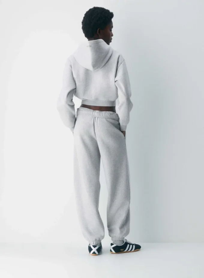 Sudadera con capucha corta y cómoda de felpa Sudadera con capucha corta y cómoda de felpa