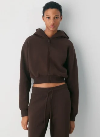Sudadera con capucha y cremallera Perfect Crop de felpa suave
