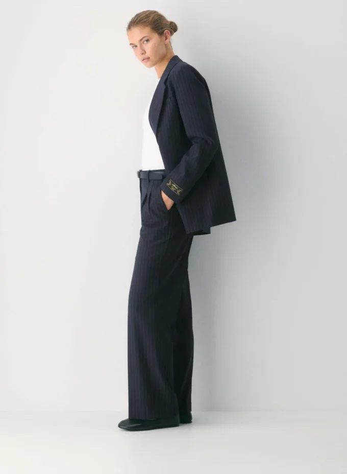 The Effortless Pant™ Curve-fit