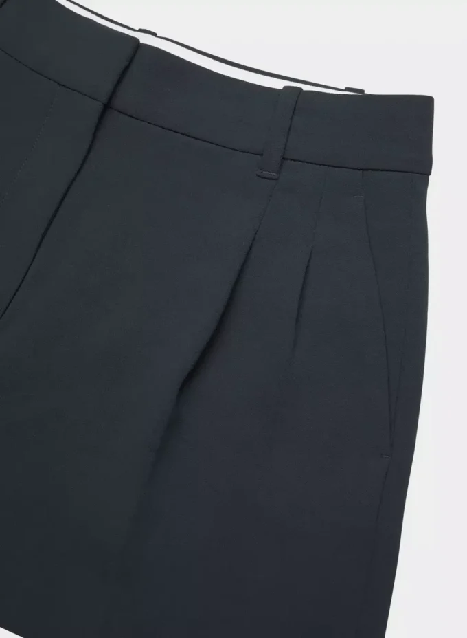 The Effortless Short™ Mini – Crepette™ The Effortless Short™ Mini – Crepette™