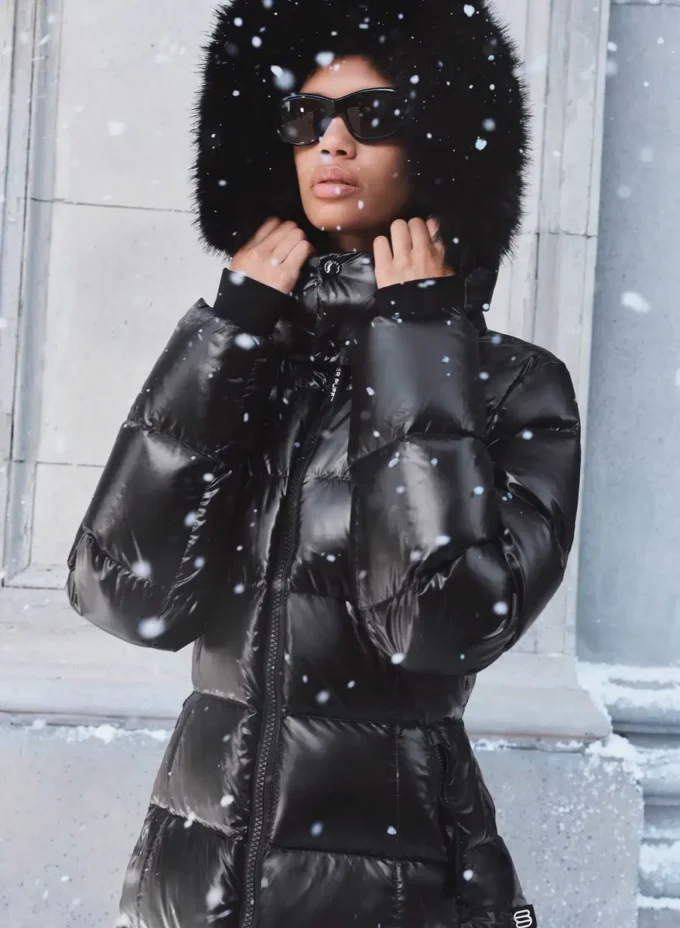 The SuperSnug Puff™ Mid – Hi-Gloss The SuperSnug Puff™ Mid – Hi-Gloss