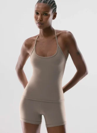 Top camiseta con cuello halter LIFE Essential