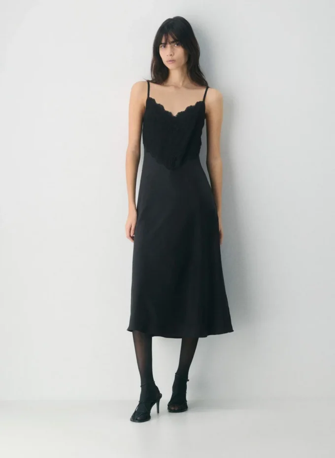 Vestido de satén Memorize