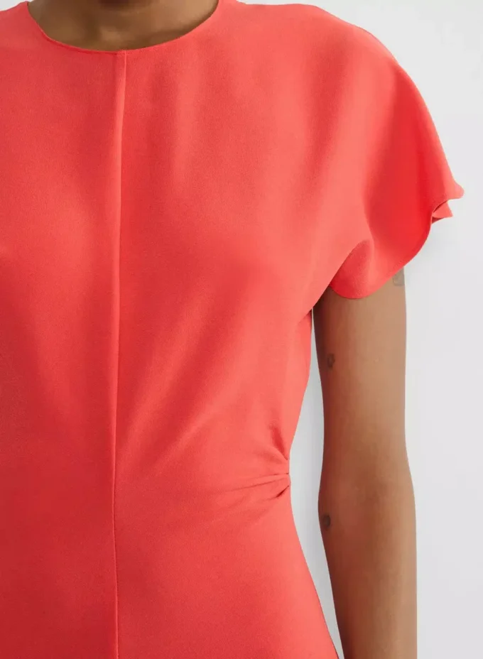 Vestido futurista