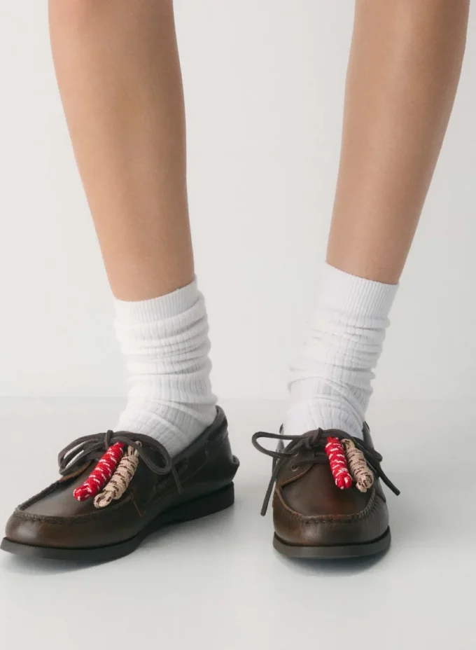 Zapatos náuticos Sperry x Aritzia AO – Cuero liso Zapatos náuticos Sperry x Aritzia AO – Cuero liso