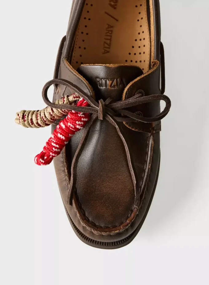 Zapatos náuticos Sperry x Aritzia AO – Cuero liso Zapatos náuticos Sperry x Aritzia AO – Cuero liso